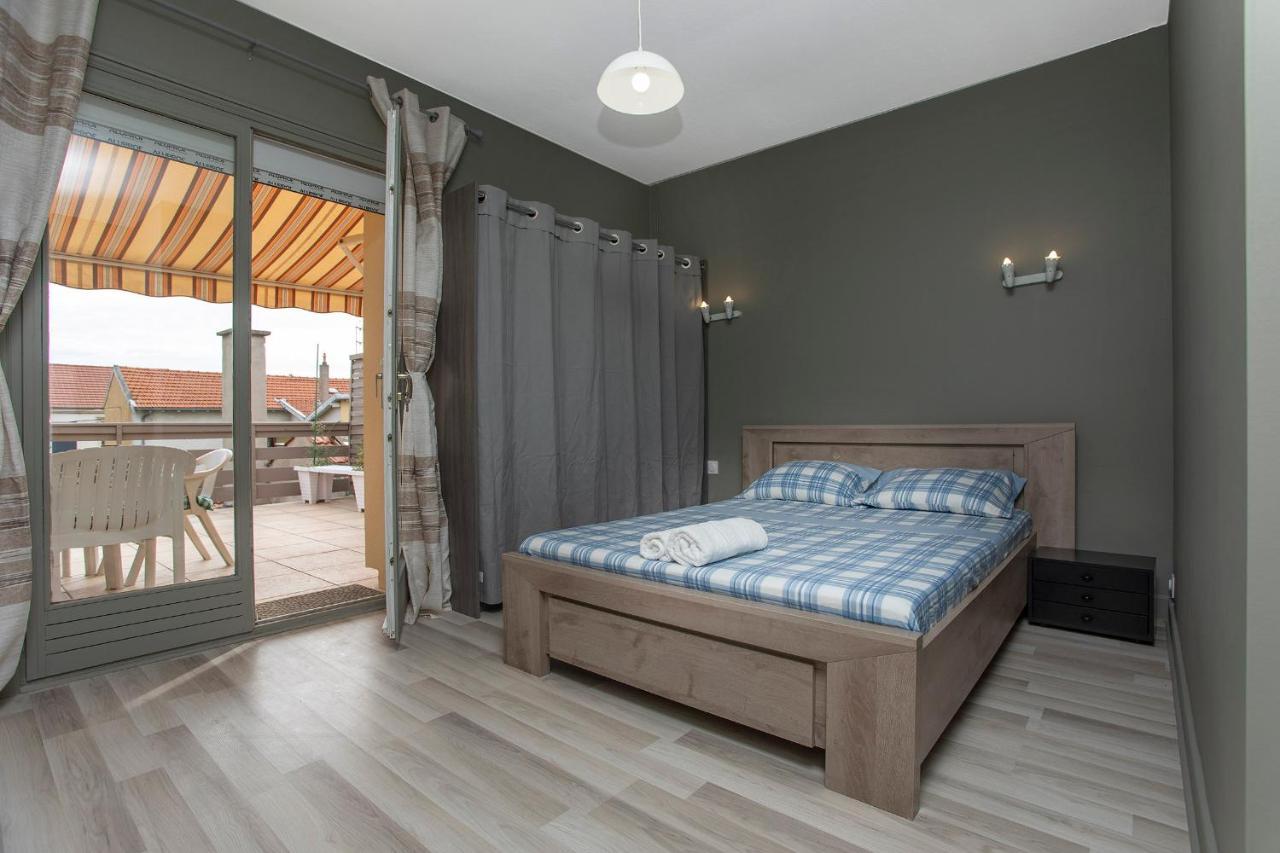 Blue Home Roanne Ngoại thất bức ảnh